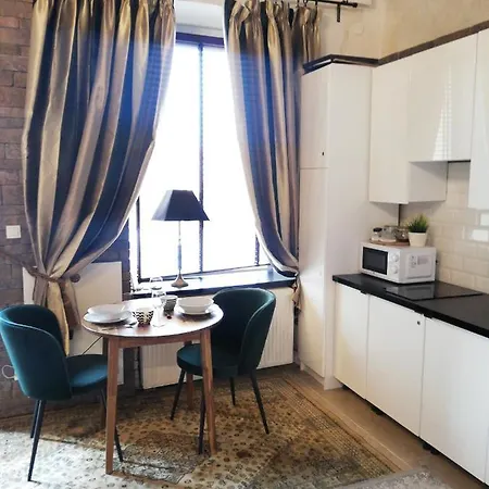 Przy Zamku Kowalska Street Apartment *